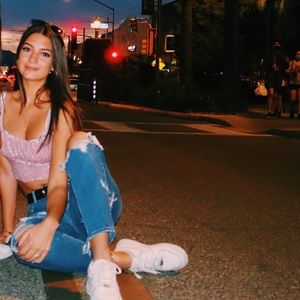 Meet your Posher, Sam